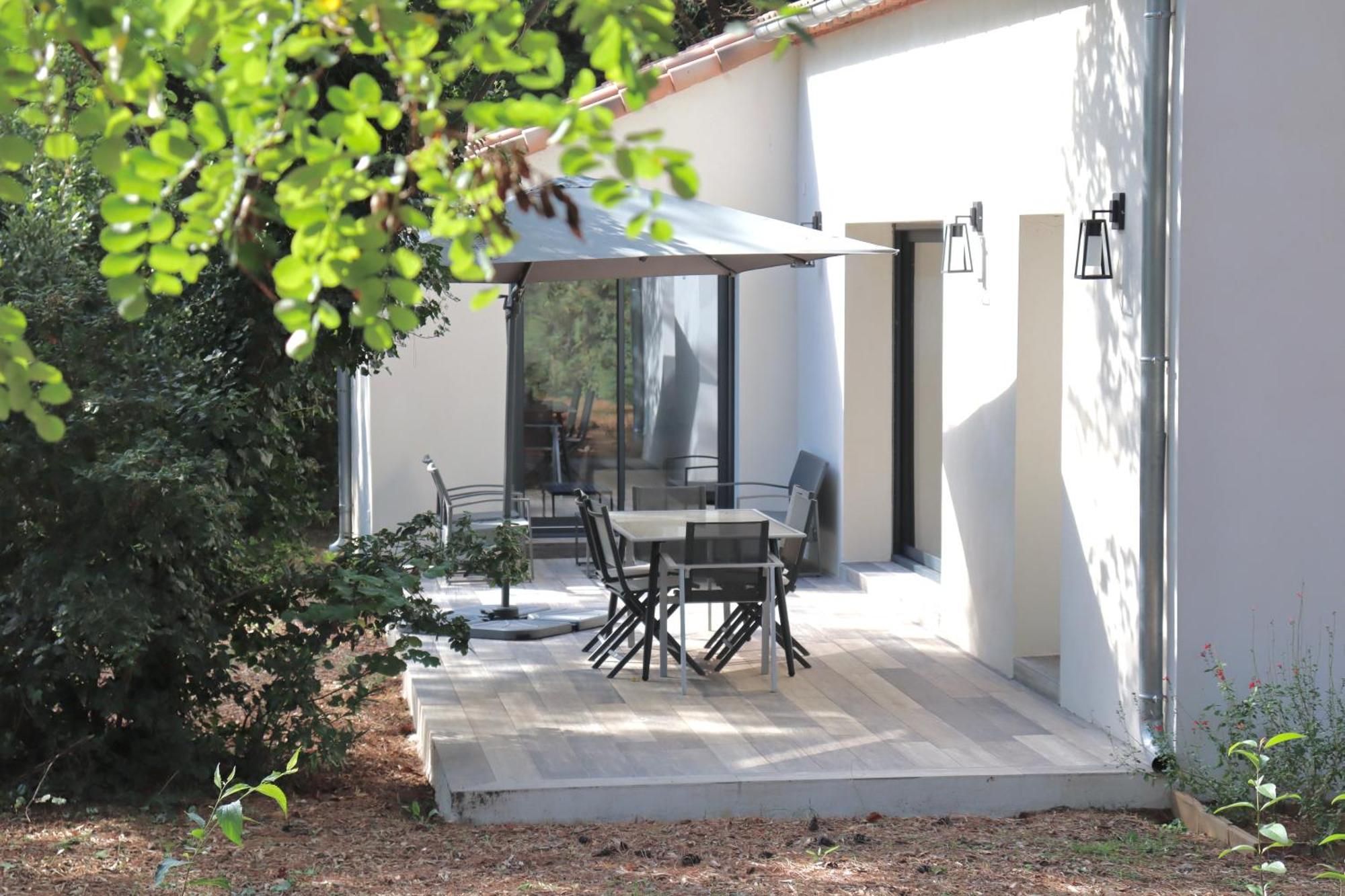 Gites Avec Piscine Et Jacuzzi Au Mas De Cadoule Saint-Just  部屋 写真