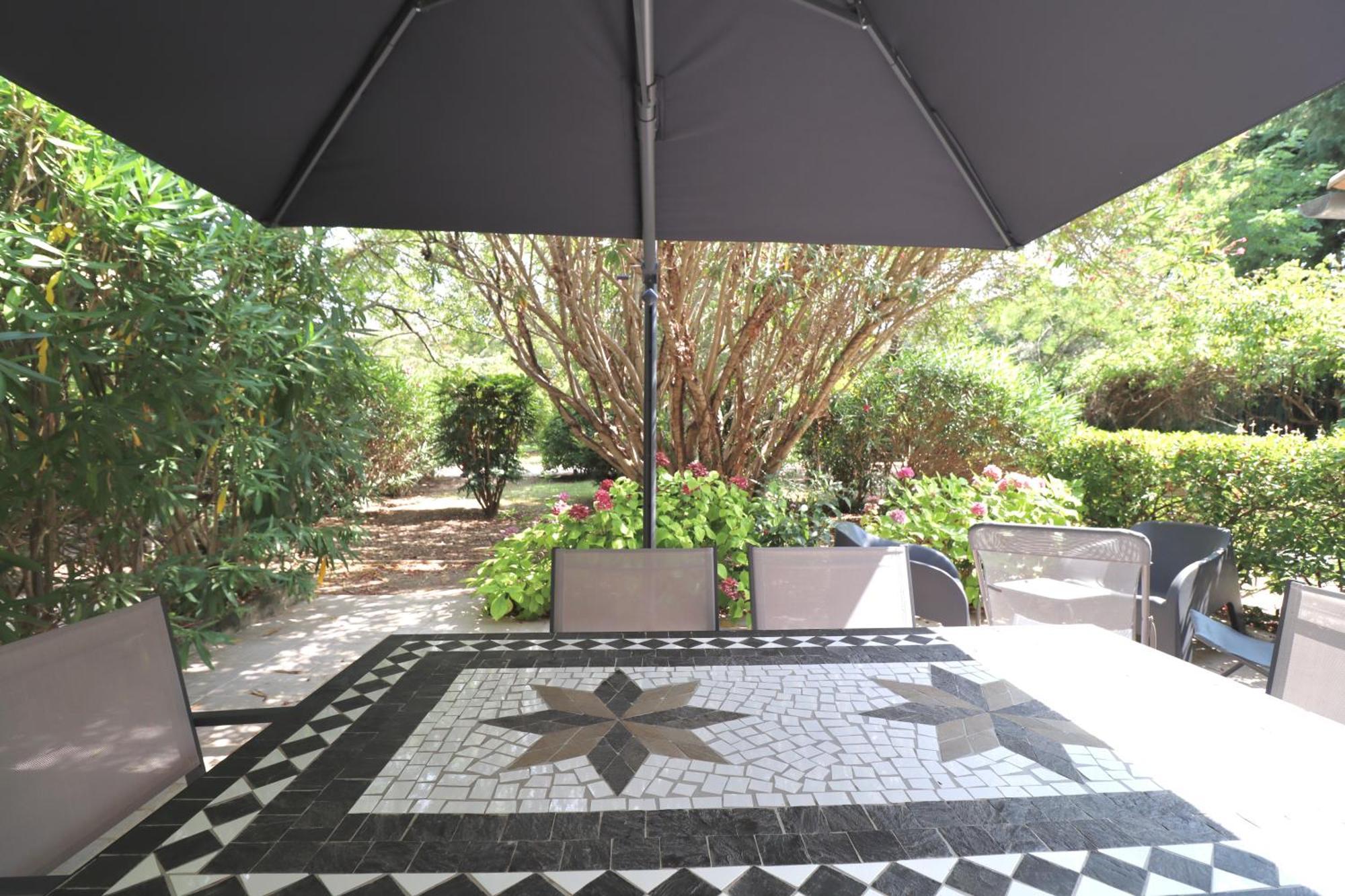 Gites Avec Piscine Et Jacuzzi Au Mas De Cadoule Saint-Just  部屋 写真