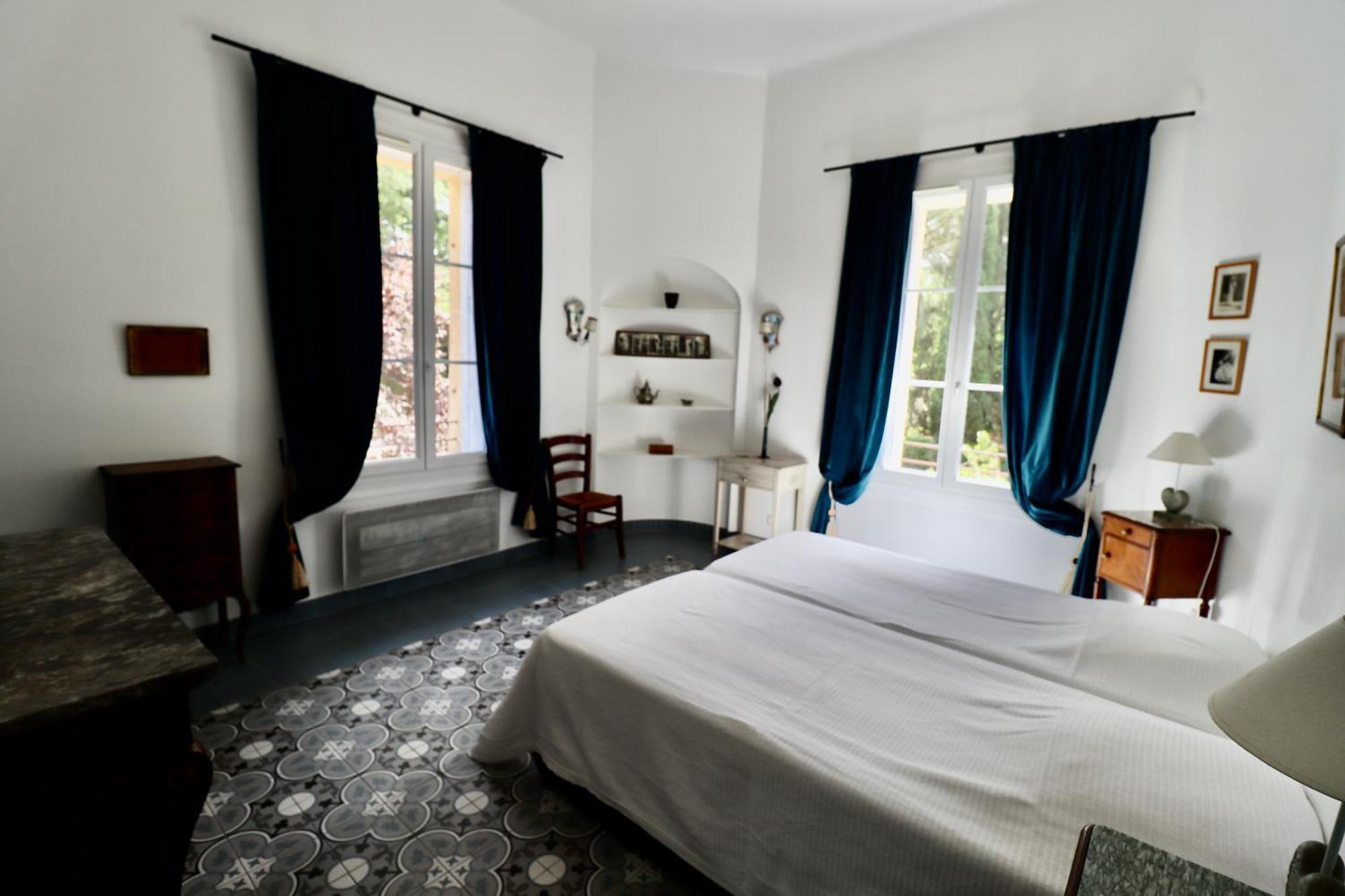 Gites Avec Piscine Et Jacuzzi Au Mas De Cadoule Saint-Just  部屋 写真